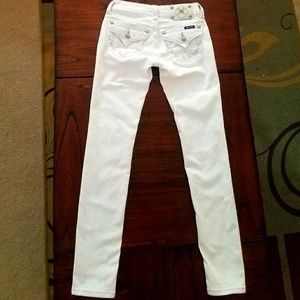 White Miss Me skinny jeans size 26