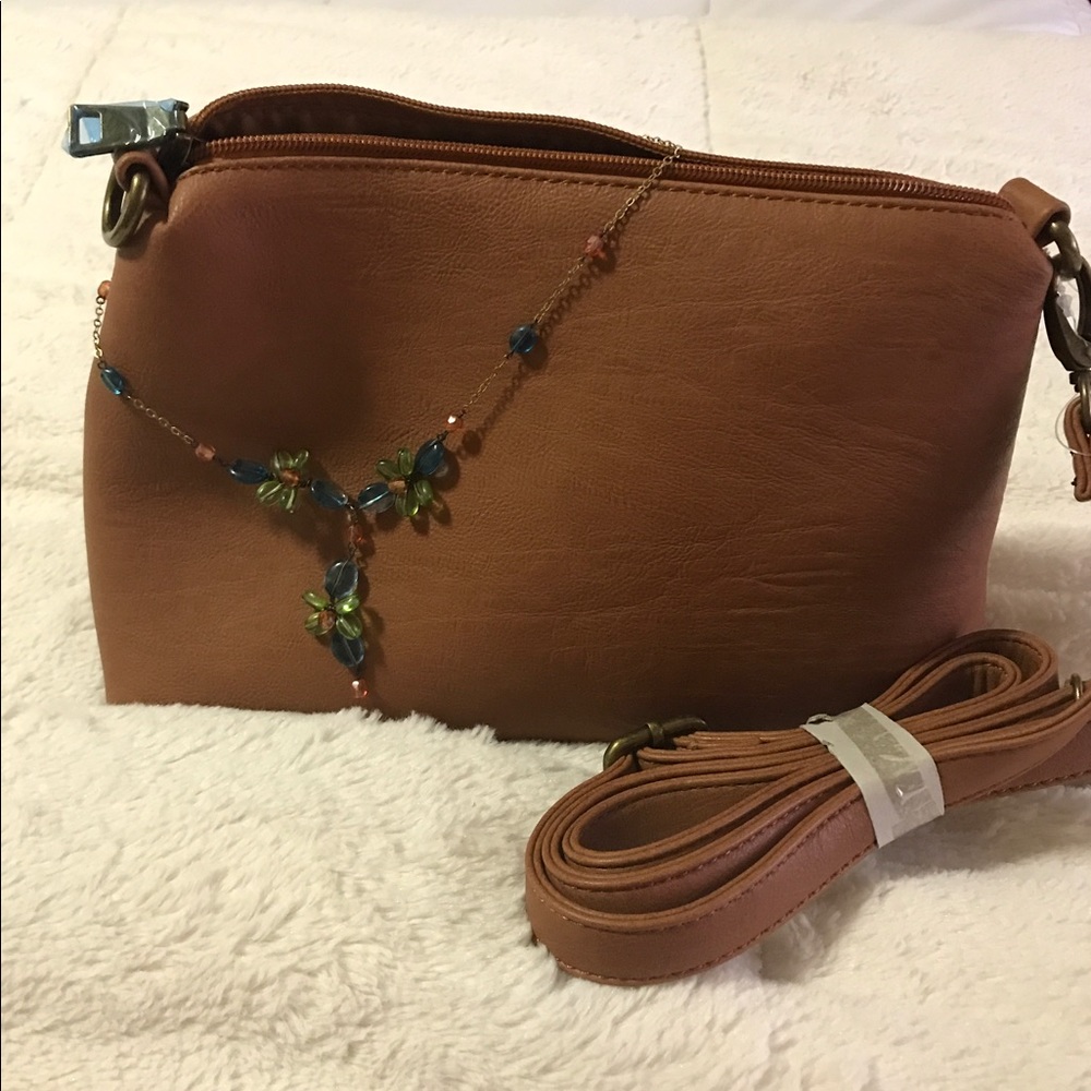 🎉🎉Flower Necklace/with New bag🎉🎉