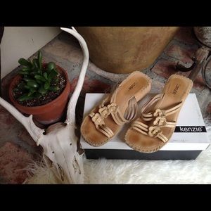 Kenzie Leather Sandals
