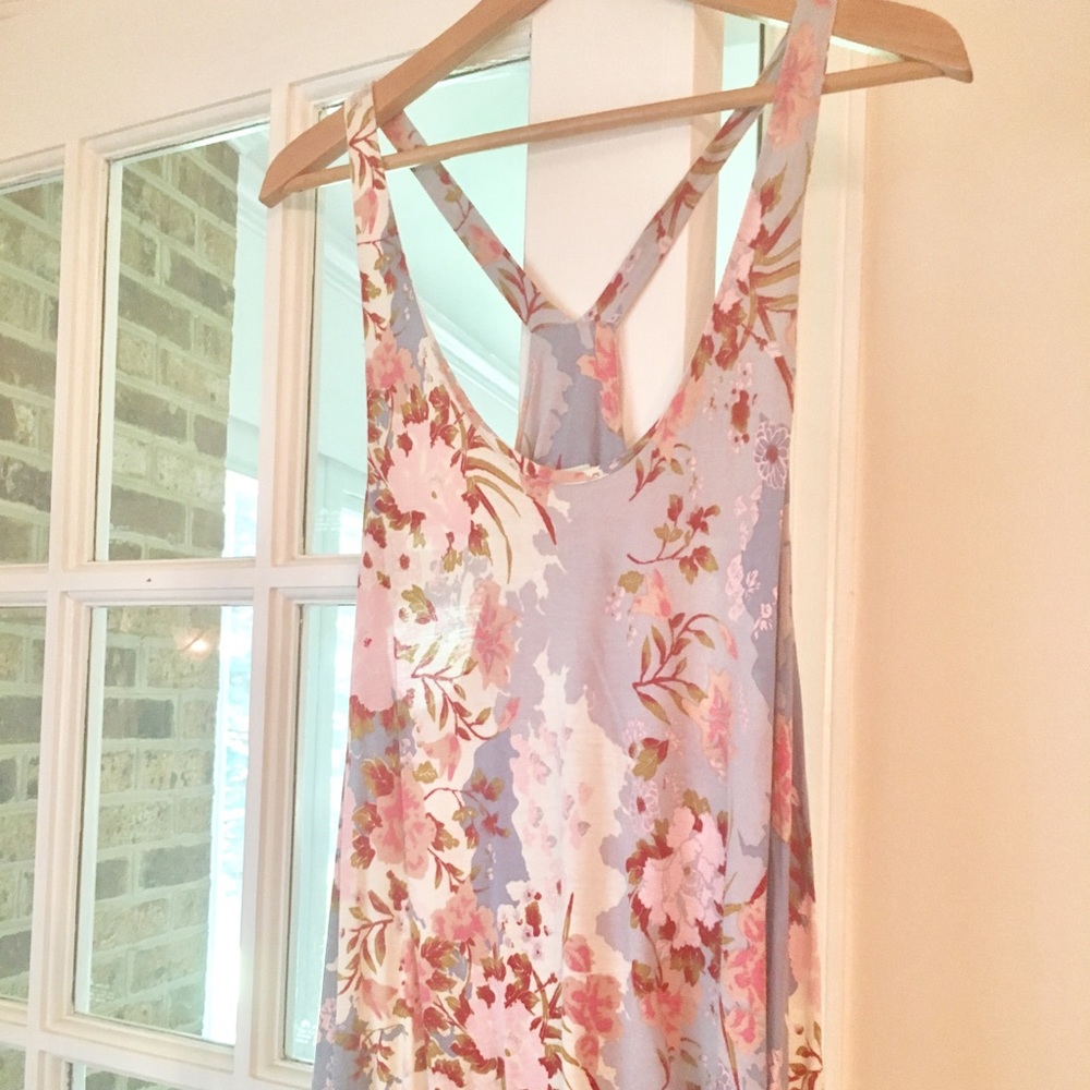 Kimichi and Blue Blue Floral Tank Medium