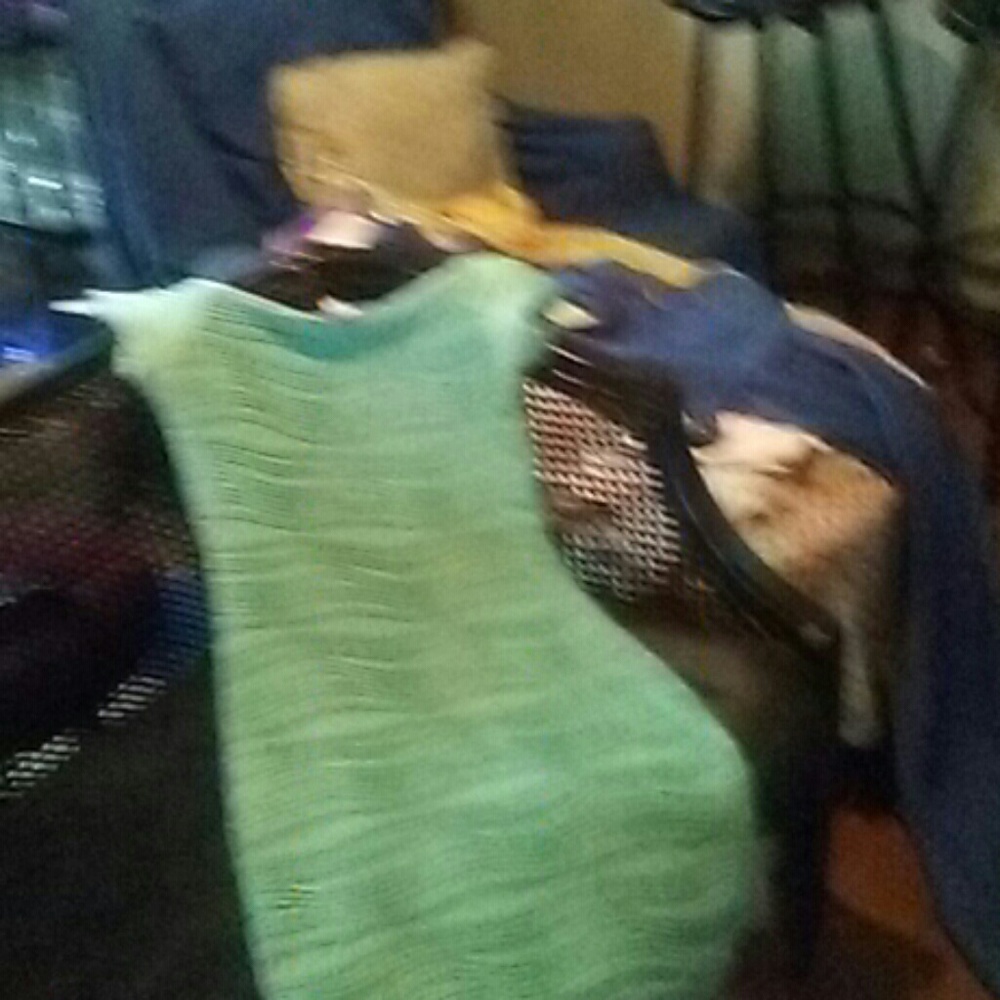 Dress - Picture 3 of 4