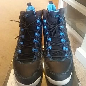 100% authentic Jordans