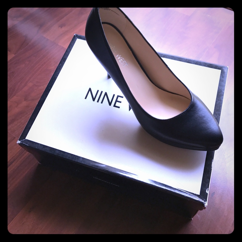 Black Nine West Heels