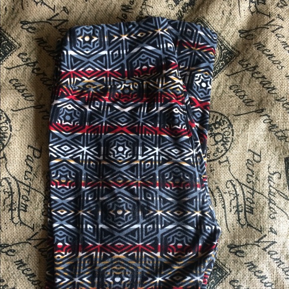 LuLaRoe Pants - Lularoe OS Leggings