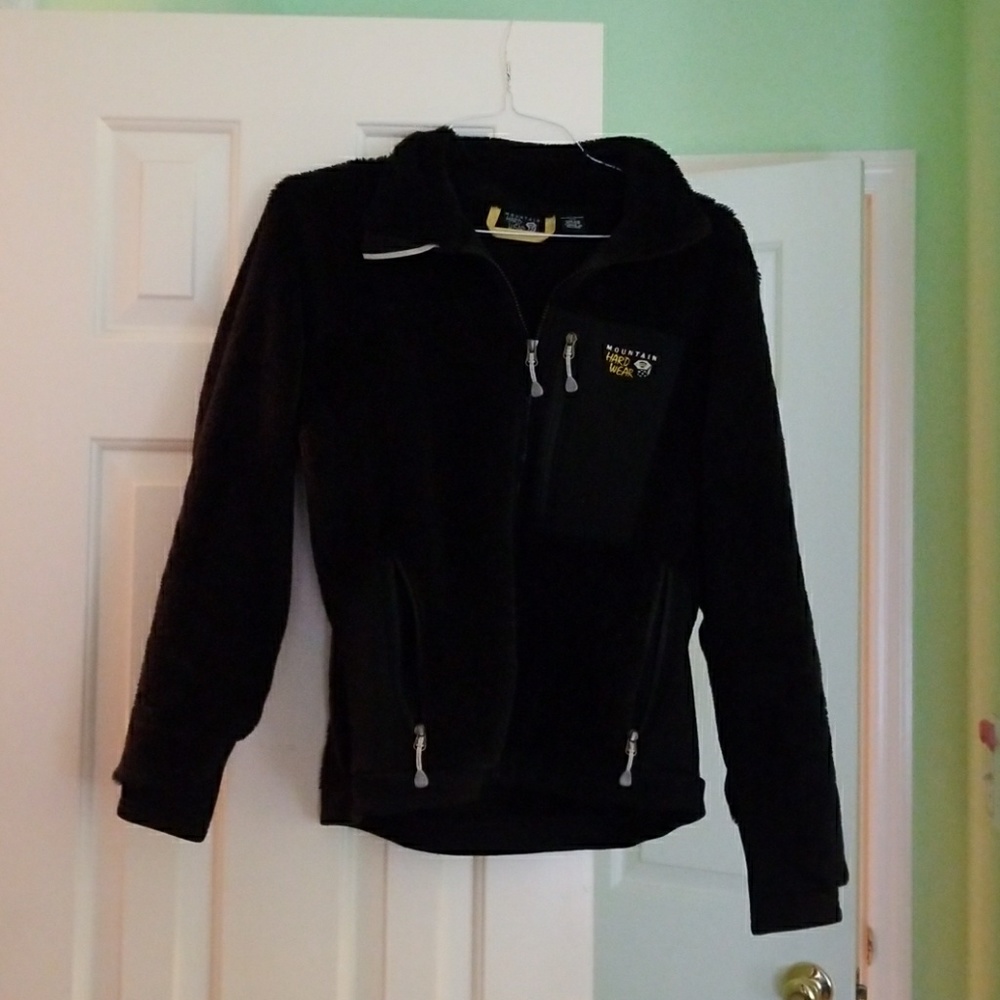 Mountain hardware jacket