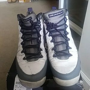 100% authentic Jordans