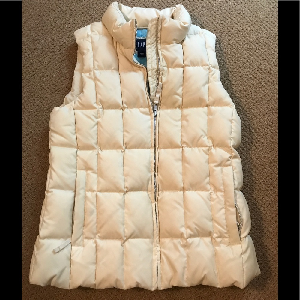 GAP puffer vest