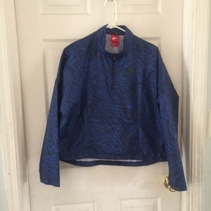 Nike hi low windbreaker