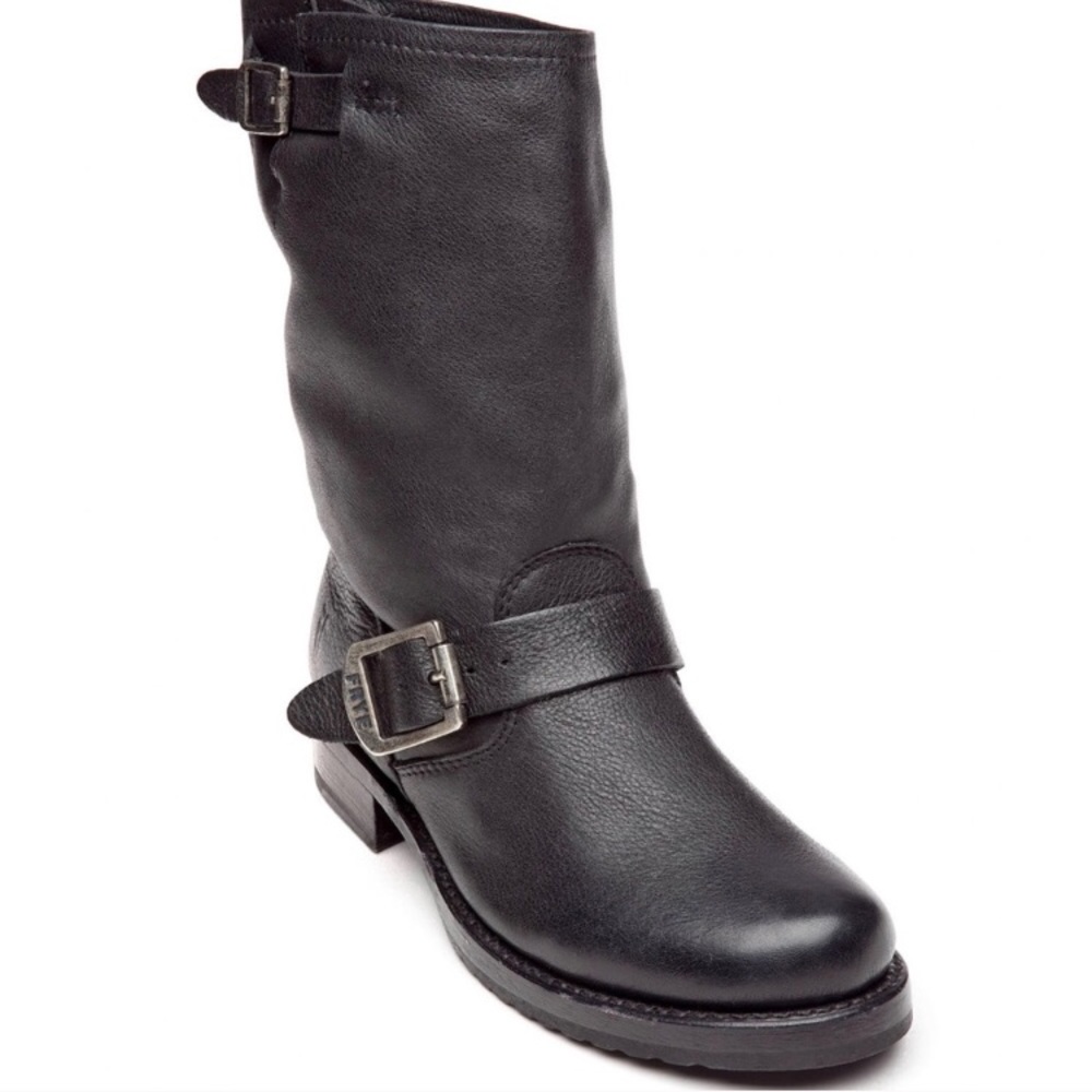 🆕 Gorgeous Frye Veronica Boots 💕 9