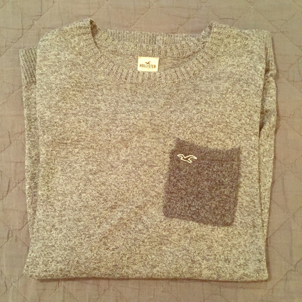 HOLLISTER SWEATER