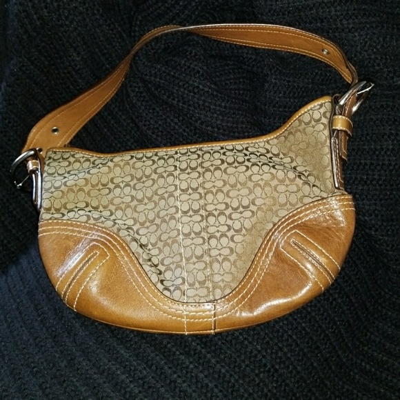 🍁🍂🍃FALL Finds: Authentic Coach Bag - Picture 2 of 3