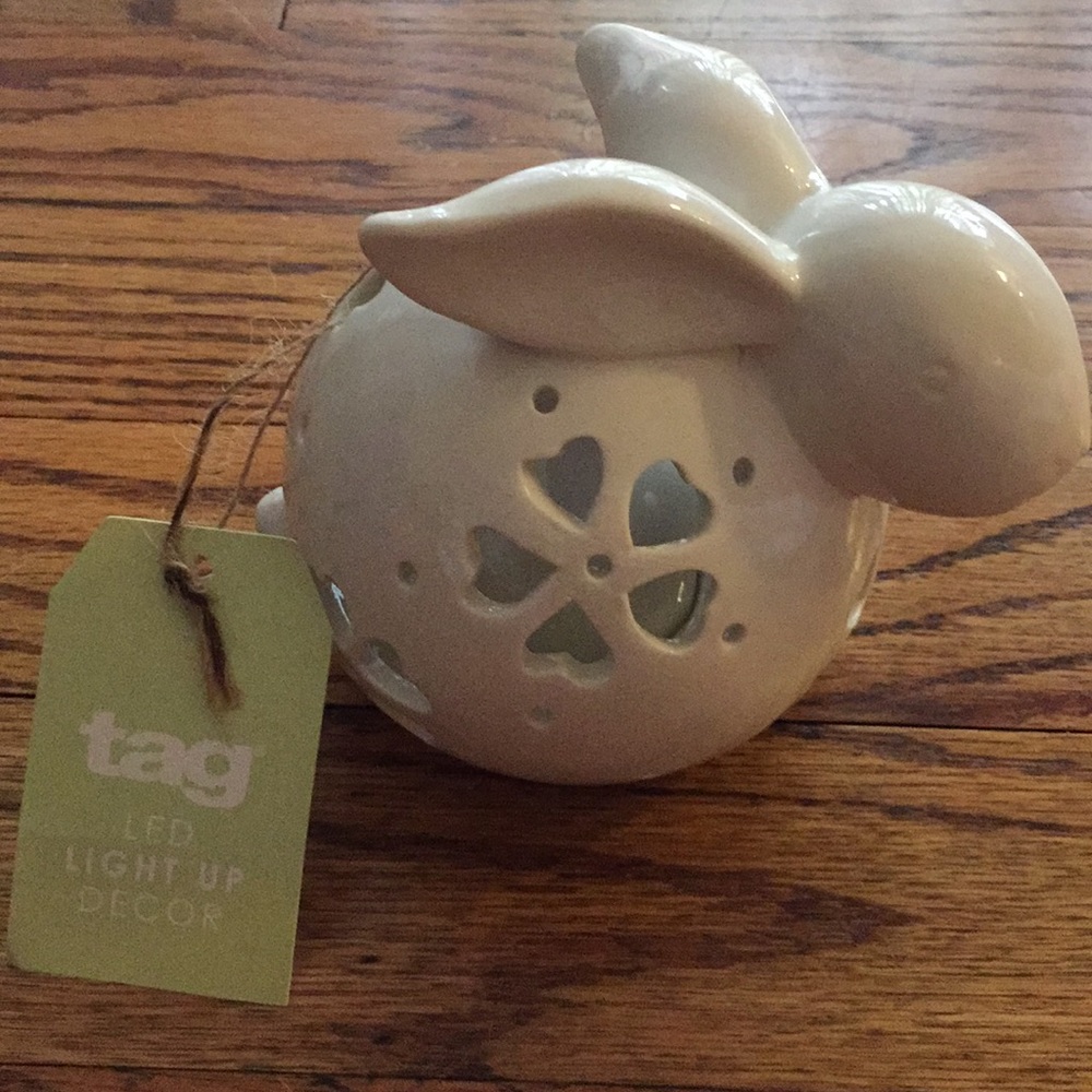 Bunny candle holder
