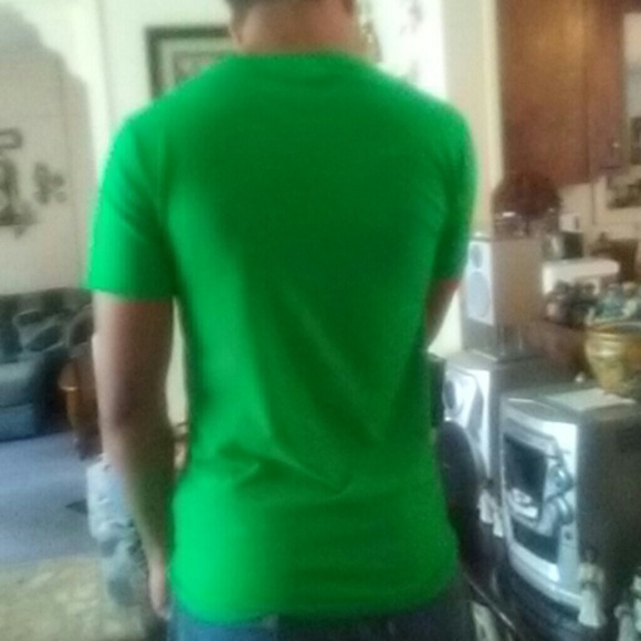 SIZE M DECEMBER 25th GRAPHIC T-SHIRT - Picture 2 of 4