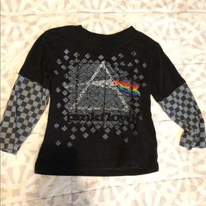 Pink Floyd shirt