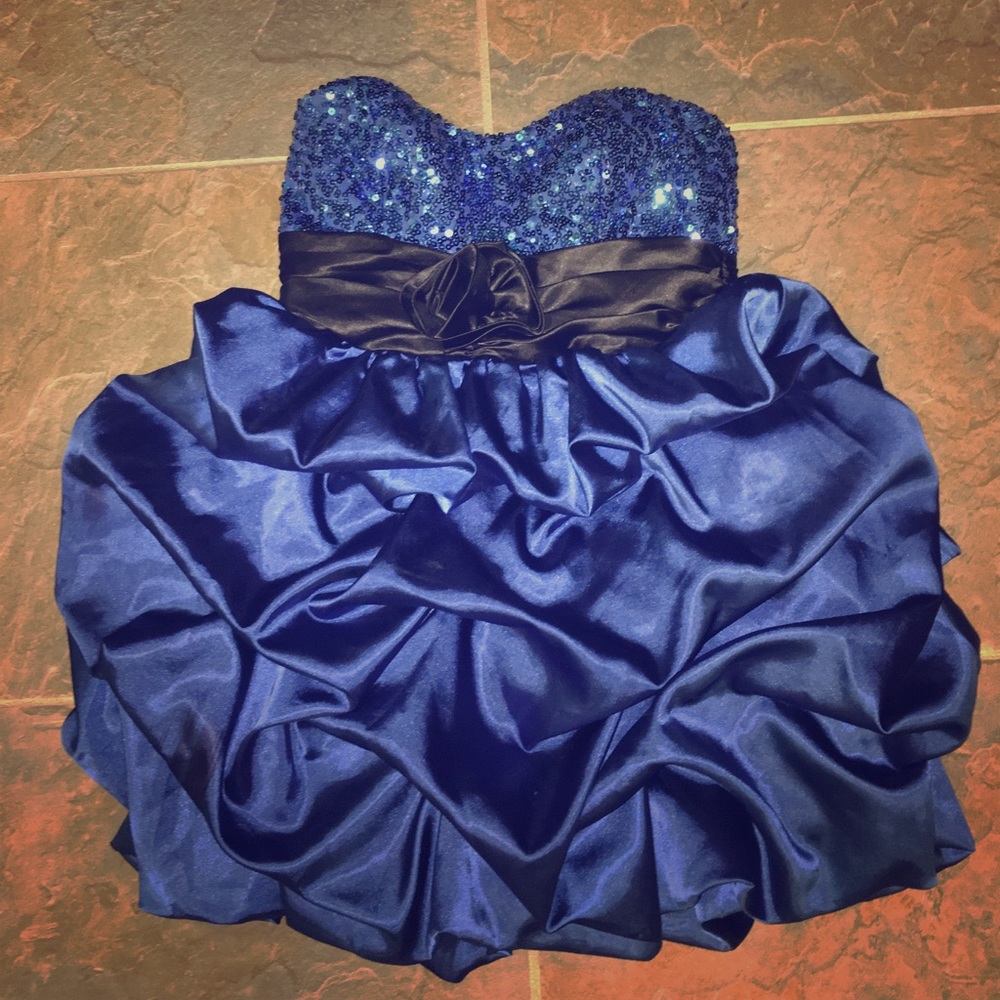 Blue Homecoming Sequin Dress 💙