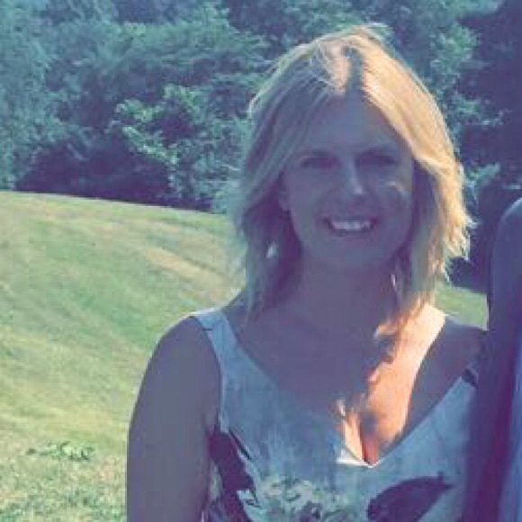 Meet your Posher, Erin - Picture 2 of 4