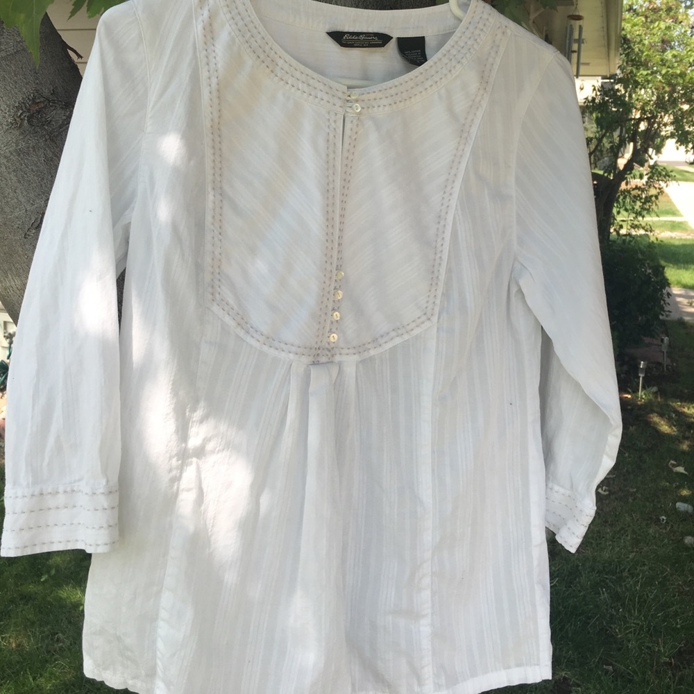 Eddie Bauer size M cute blouse