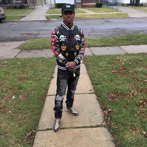 Meet your Posher, Bj