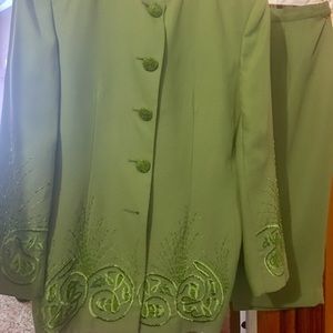 2 Piece Suit lime green