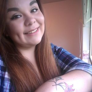 Meet your Posher, Feather