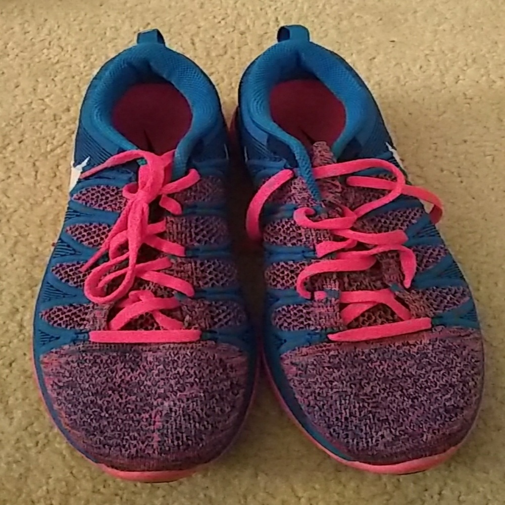Womans Nike Shoes