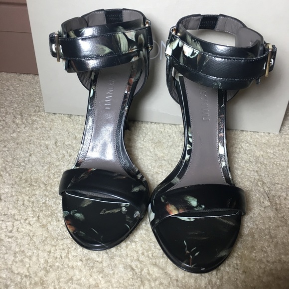 Jason Wu floral sandal - Picture 2 of 4