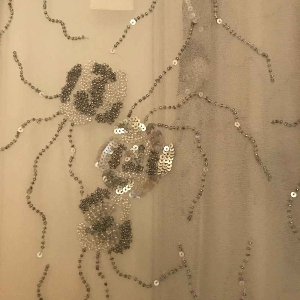 Gorgeous hand made garment - Picture 4 of 4