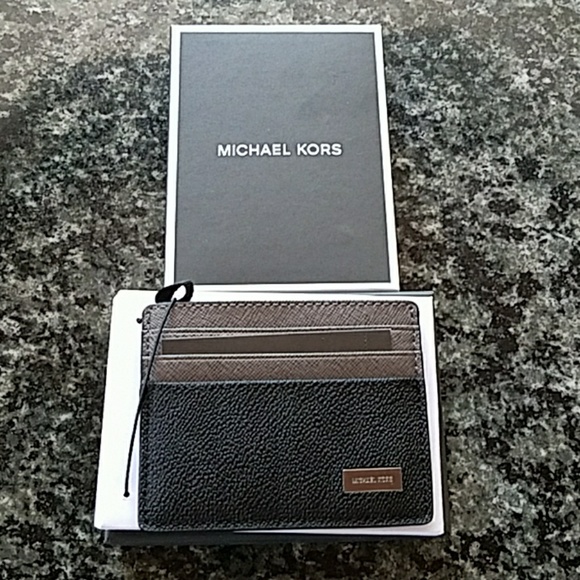 Michael Kors Other - Men's Michael Kors jet set travel card holder Box