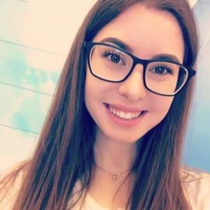 Meet your Posher, Lauren