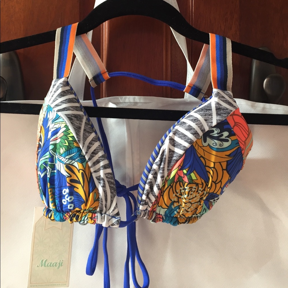 Reversible Bikinis top