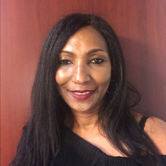 Meet your Posher, Joan - Picture 1 of 1