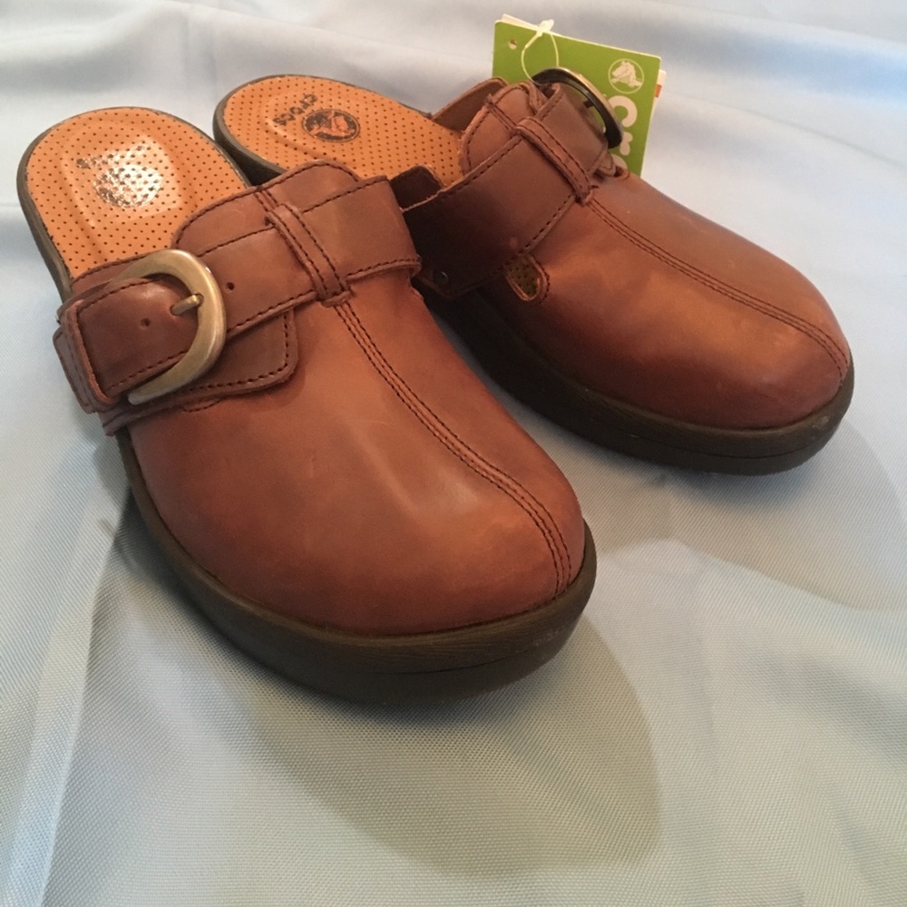 NWT Women's Crocs.