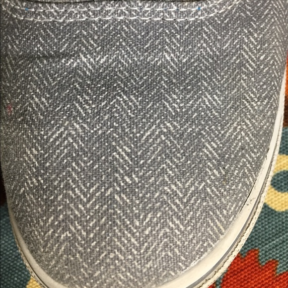 Vans - Picture 4 of 6