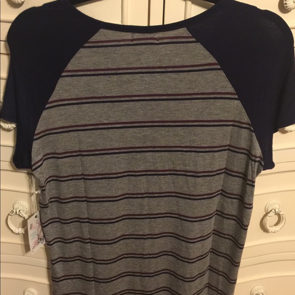 BNWT Plus Size Tee - Picture 2 of 5