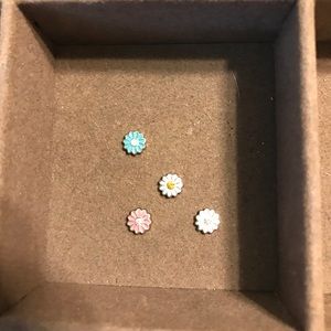 4 Origami Owl Daisy charms