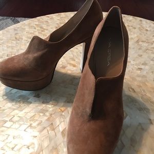 Brand new brown Suede Heeled Booties by Via Spiga