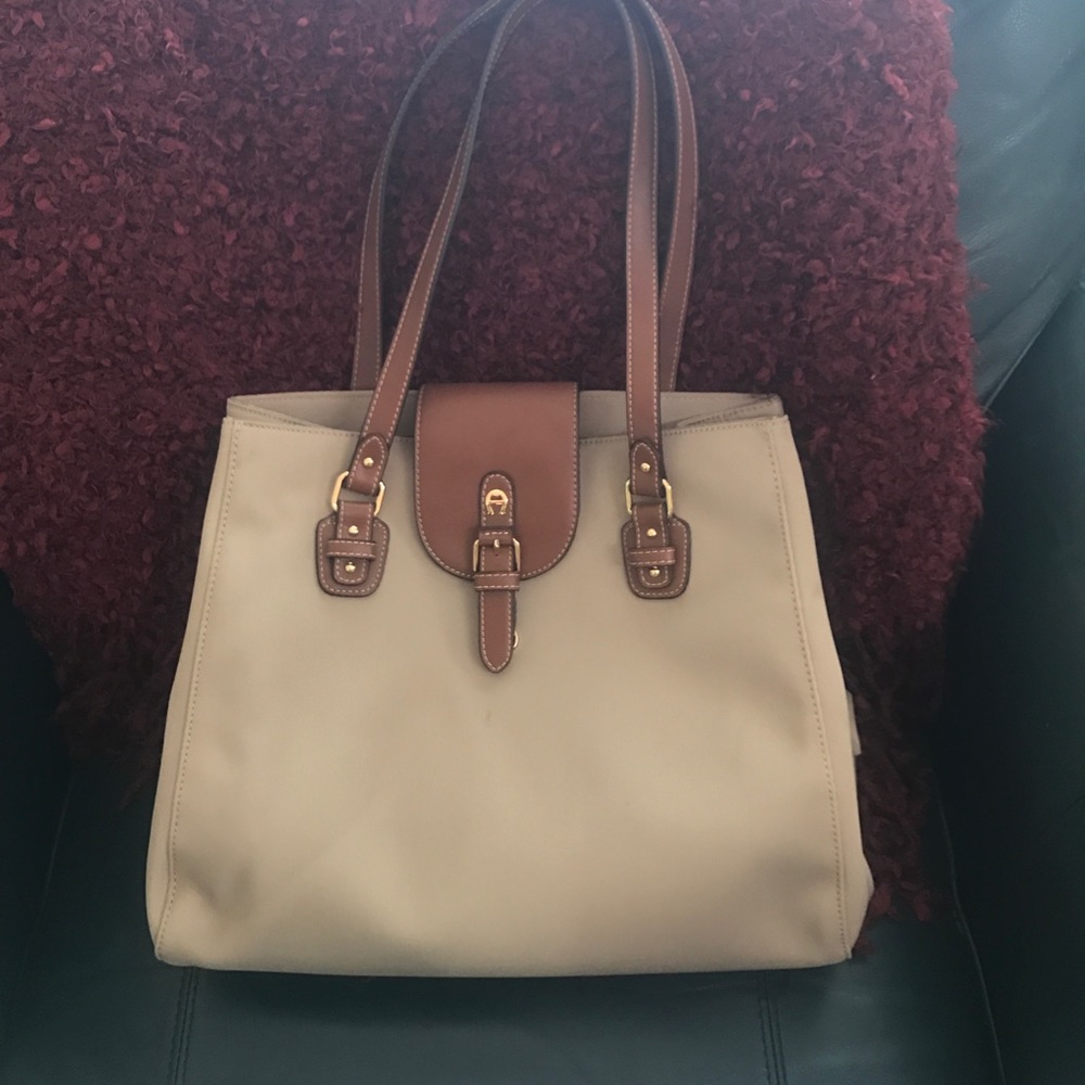 Etienne Aigner Tote
