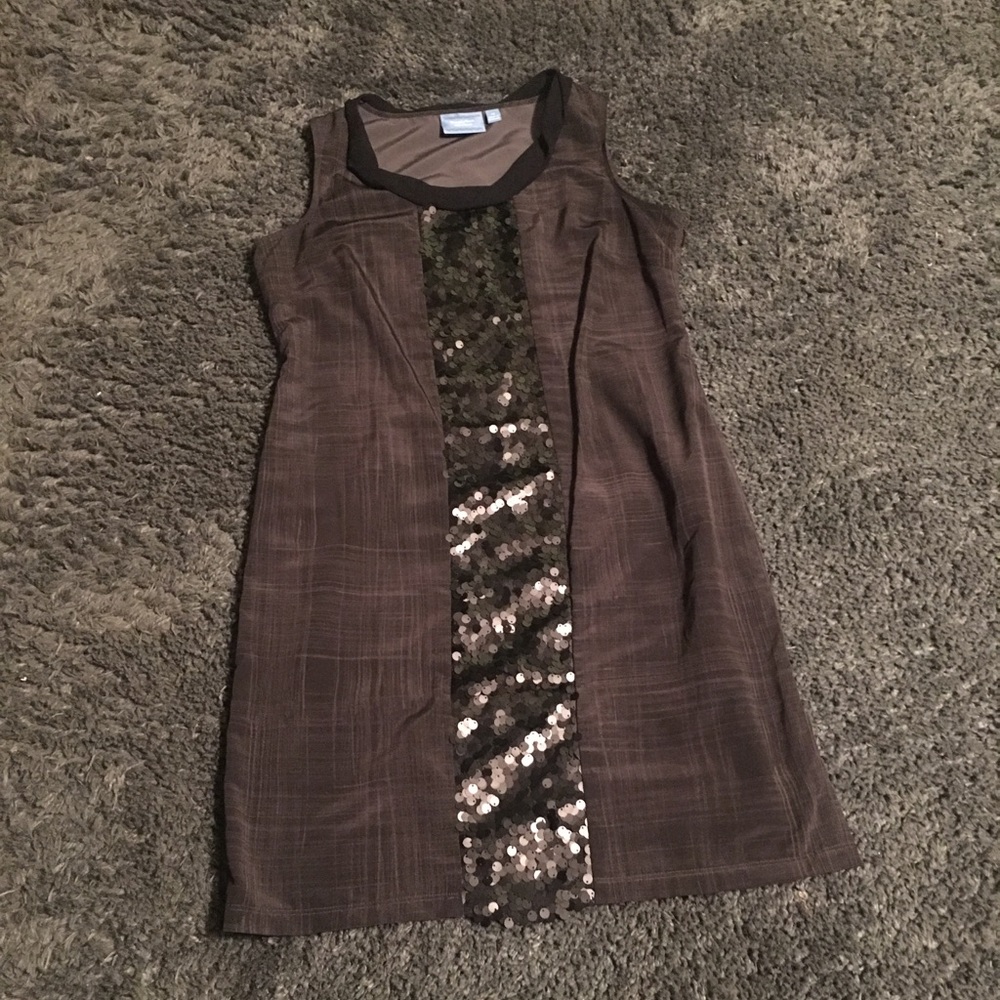 💅🏾Size 12 - Simply Vera by Vera Wang Dress💅🏾