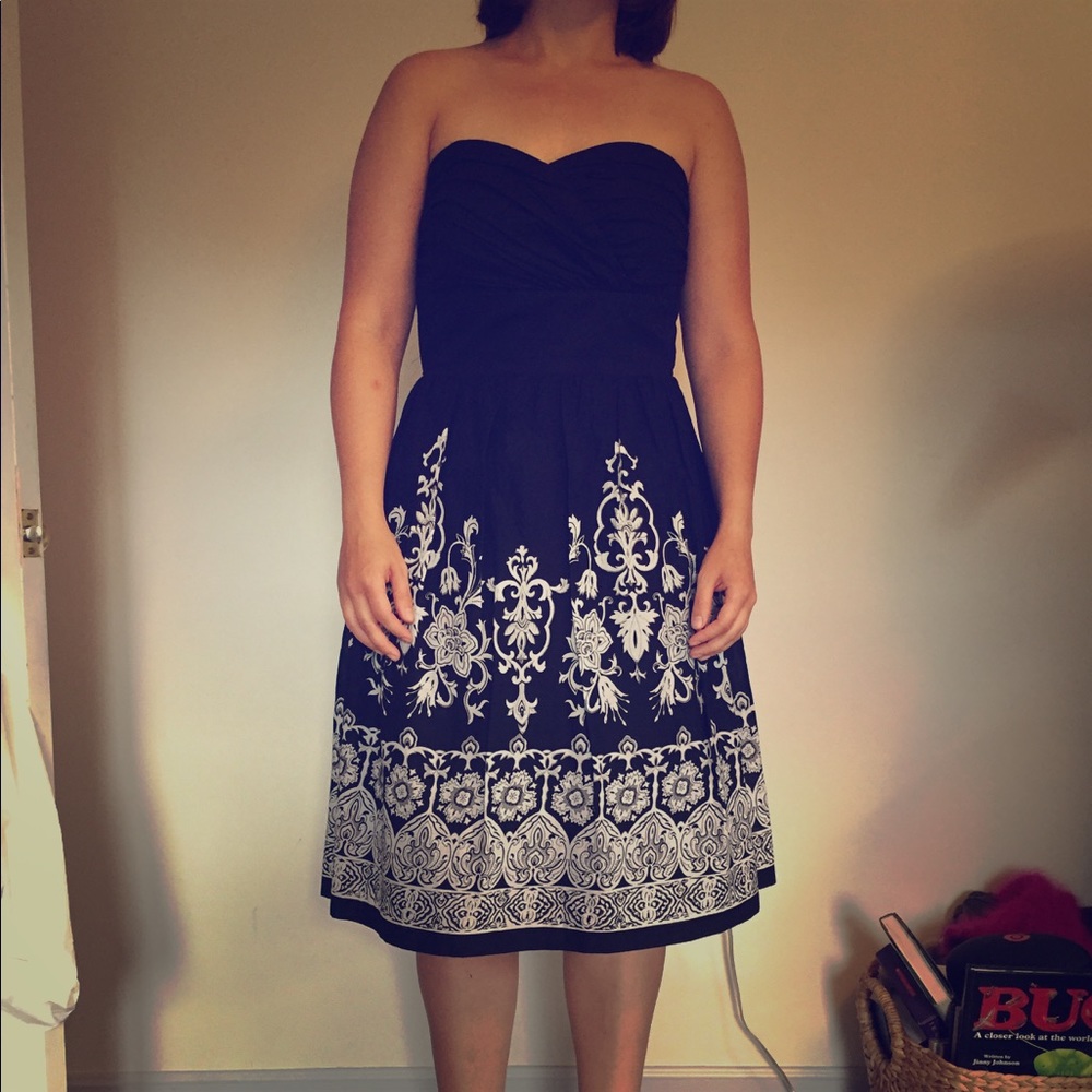 White House Black Market cocktail dress