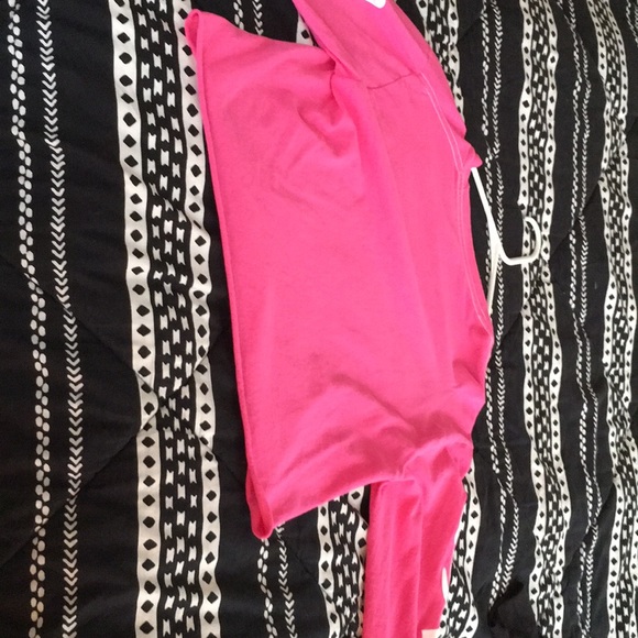 Rue 21 pink crop top - Picture 2 of 5