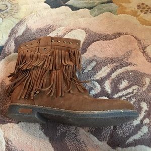 Fringed ankle boots