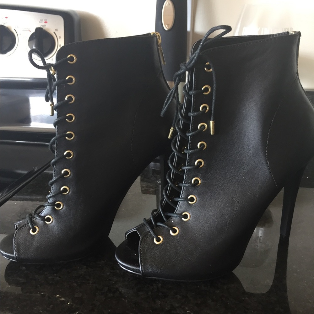 Open Toed Lace Up Booties