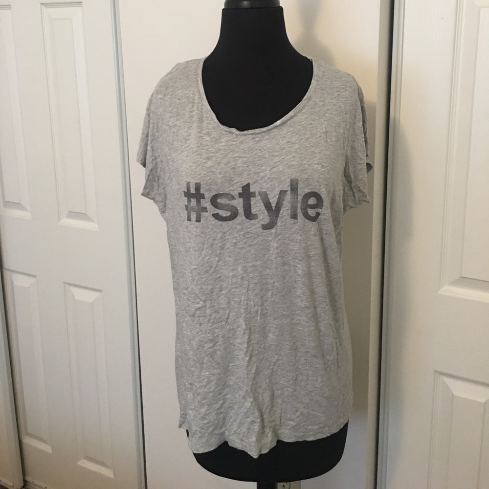 #STYLE COMFY TEE 🖤