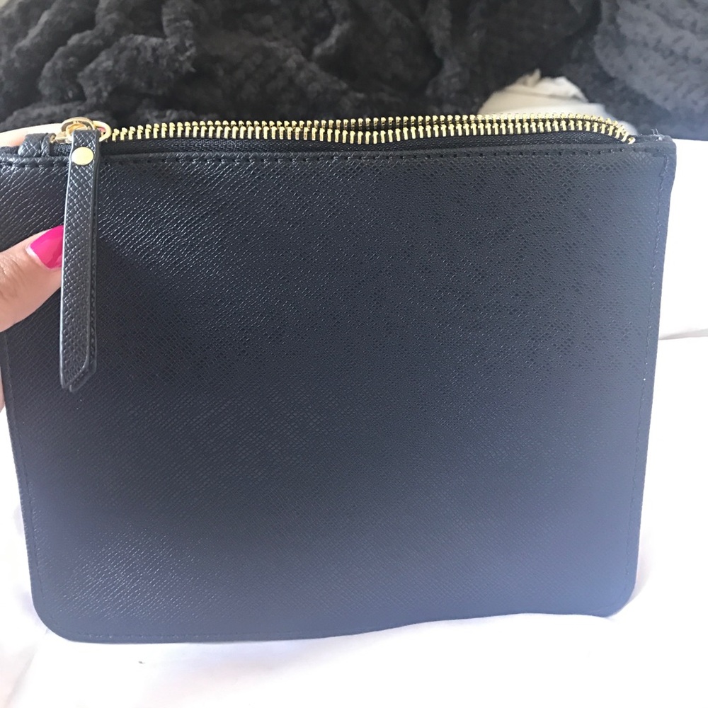 Black Clutch