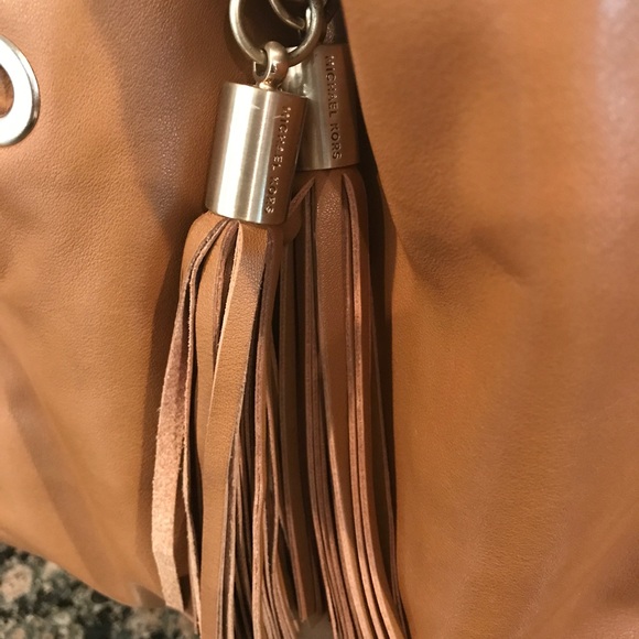 Michael Kors Astor Tan Leather Grommet Hobo Bag - Picture 5 of 8