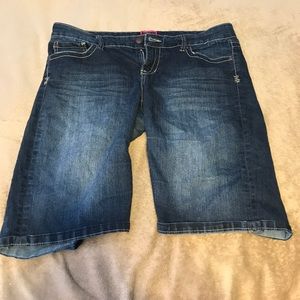 Torrid jean shorts