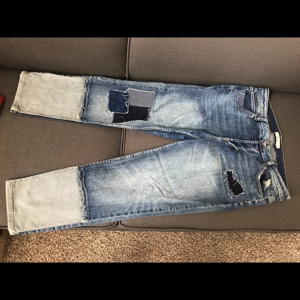 Patchwork Cropped Jeans.