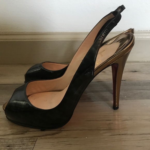 Christian Louboutin Shoes - Christian Louboutin sz 7