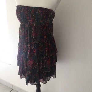 Forever 21 strapless tiered dress size medium