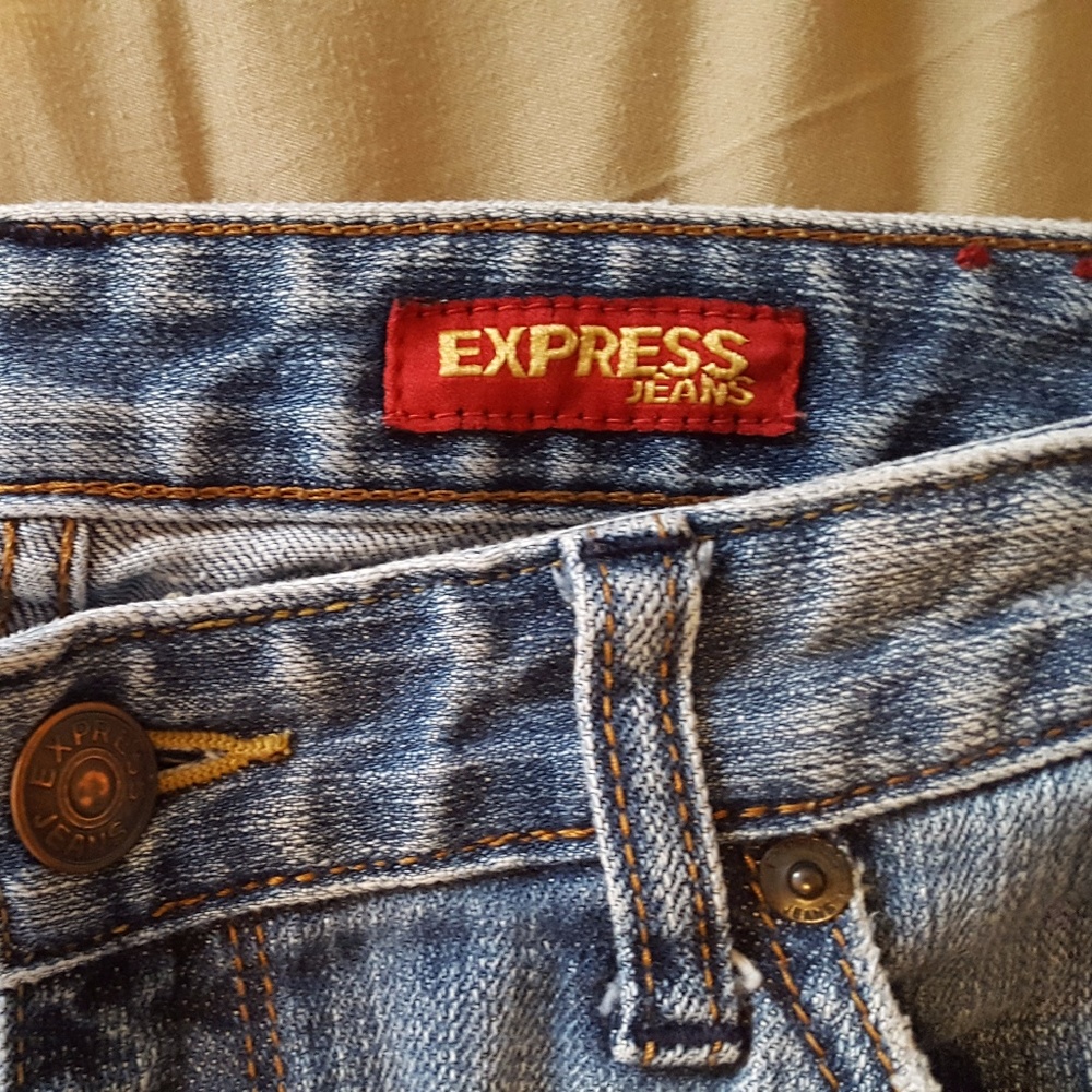 Express Jeans - Picture 2 of 5
